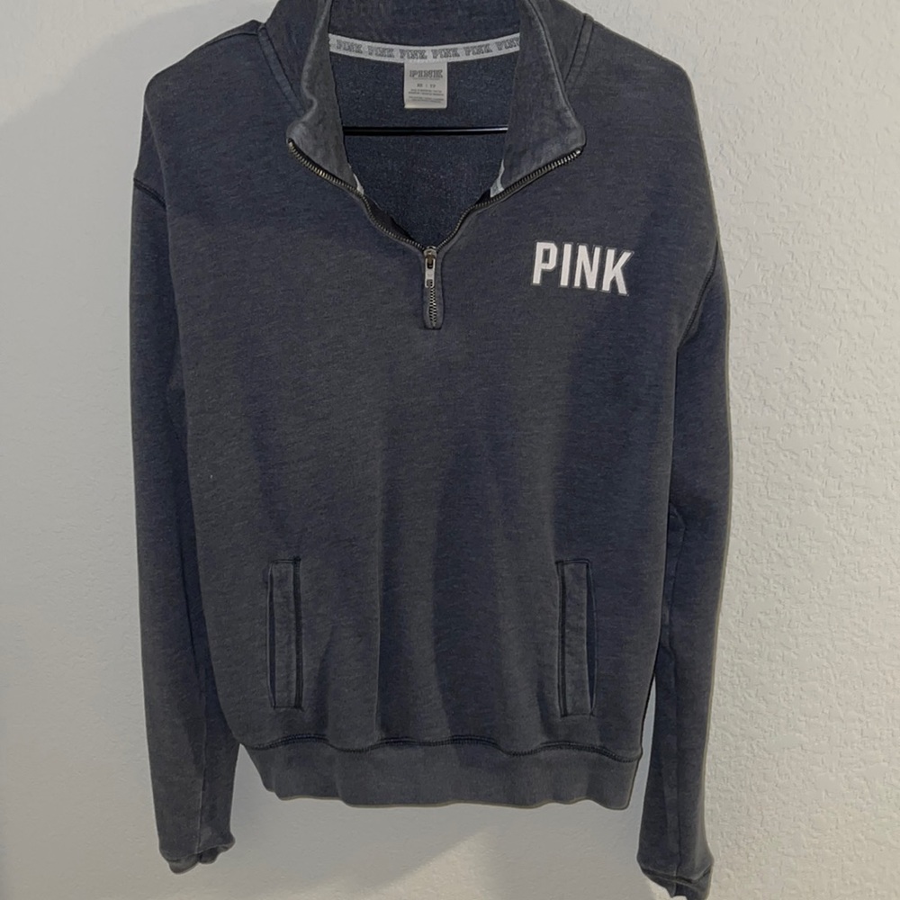 PINK Sweatshirt